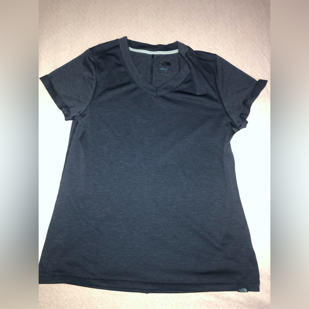 The North Face men’s shirt Lg Navy v-neck Short Sleeve Flashdry gym Running - Picture 1 of 7